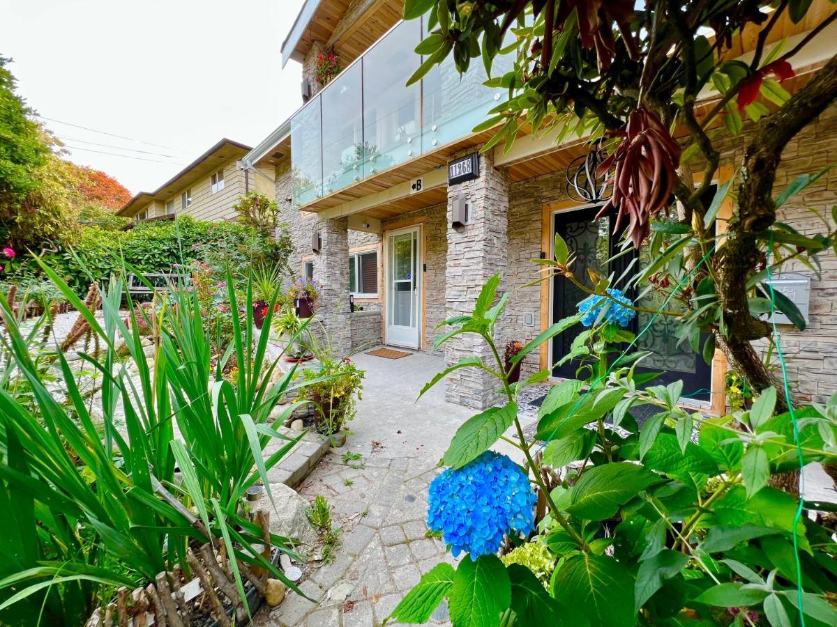 Resort Style Home Living Дельта Экстерьер фото